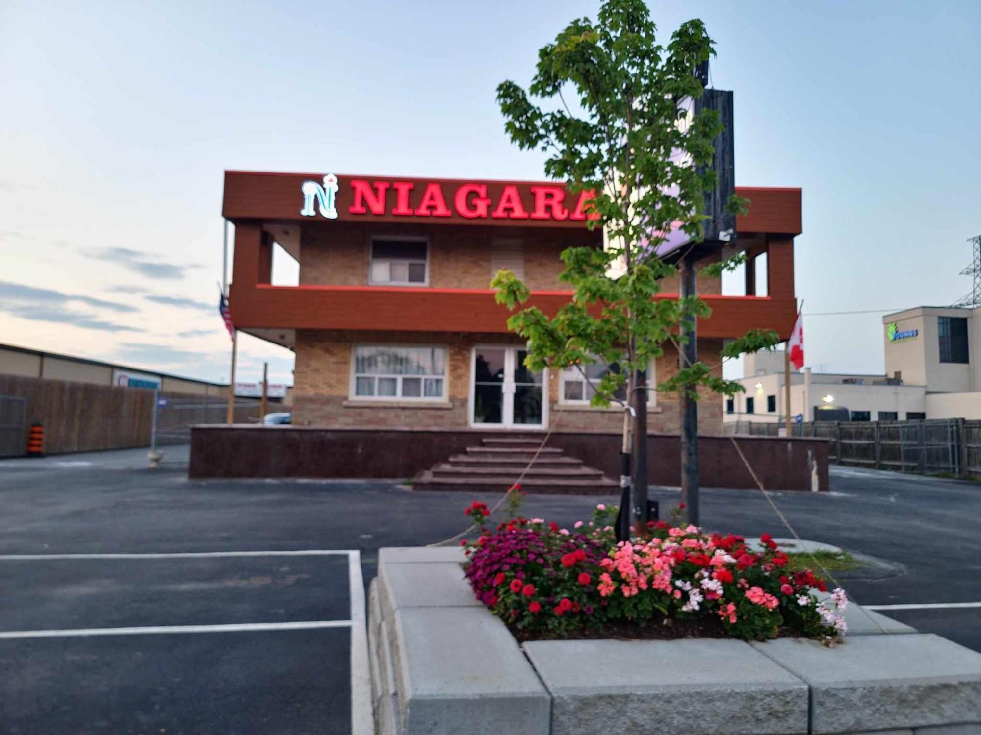 Niagara Inn Luaran gambar